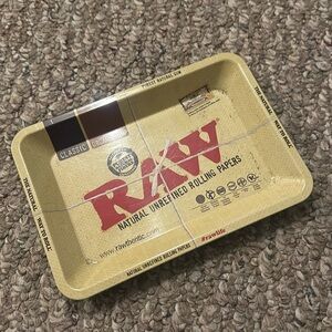 Raw Metal Rolling Tray
